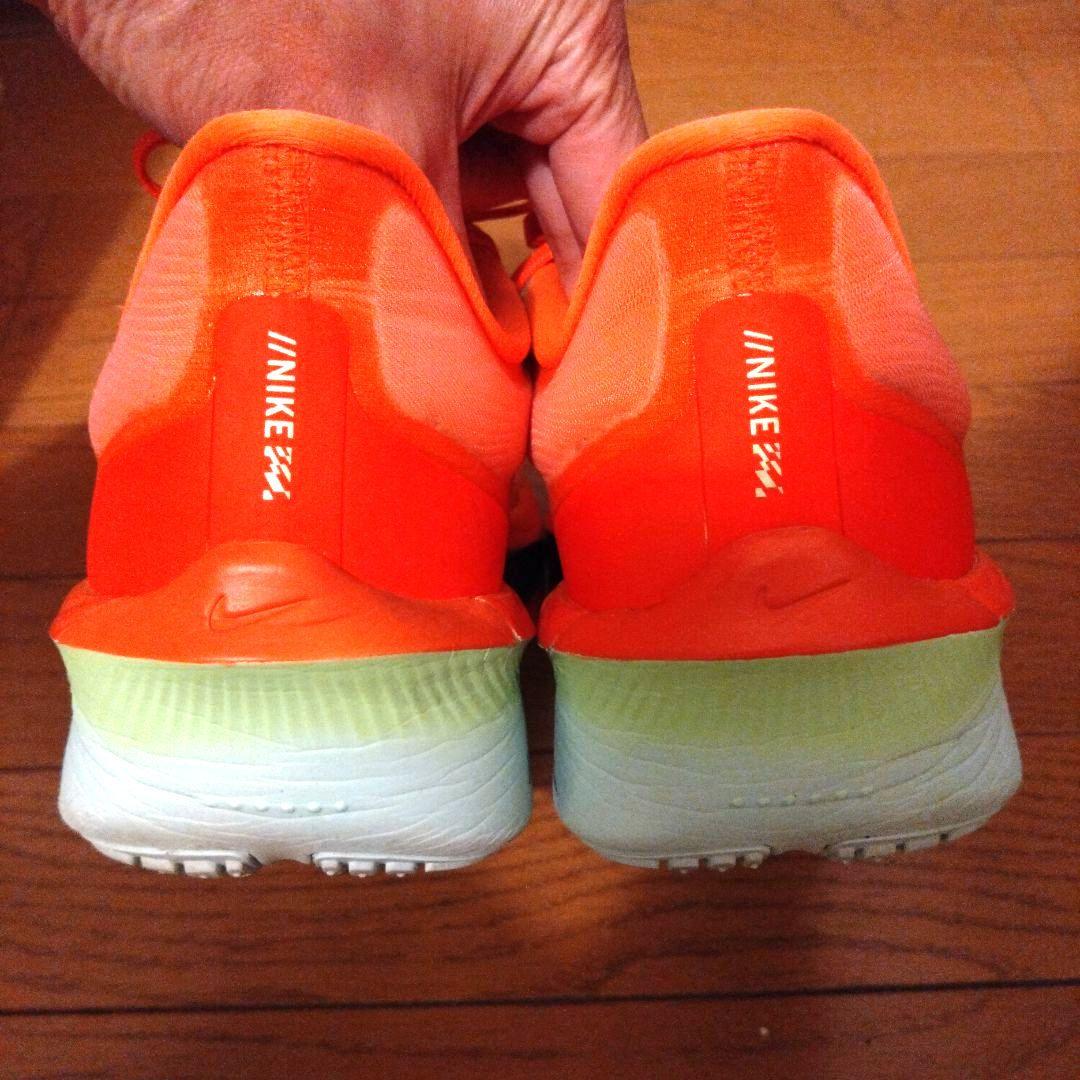 【目立った傷や汚れ無し】ズームフライ6 25.5センチ レッド/ライム