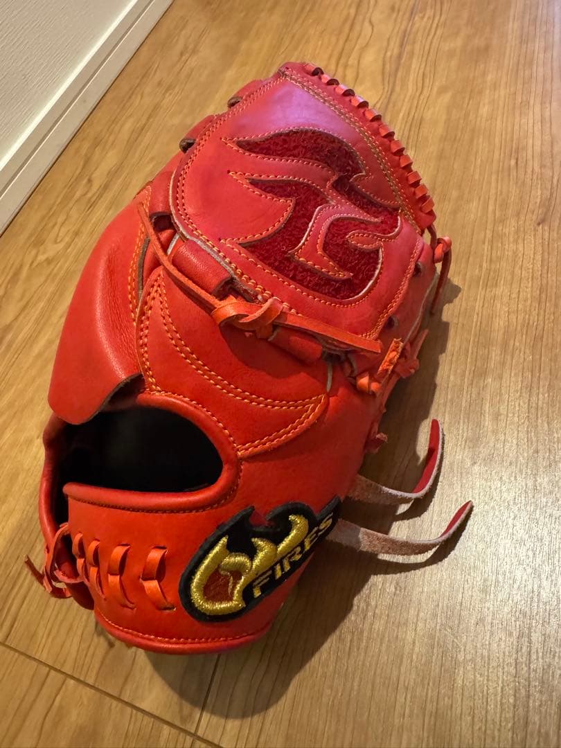 ファイヤーズ 一般軟式ピッチャー用グローブ