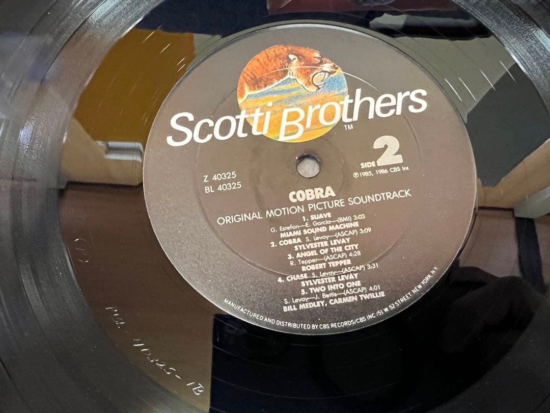 美品 1986年US盤LP コブラ サントラ Z40325 シュリンク付