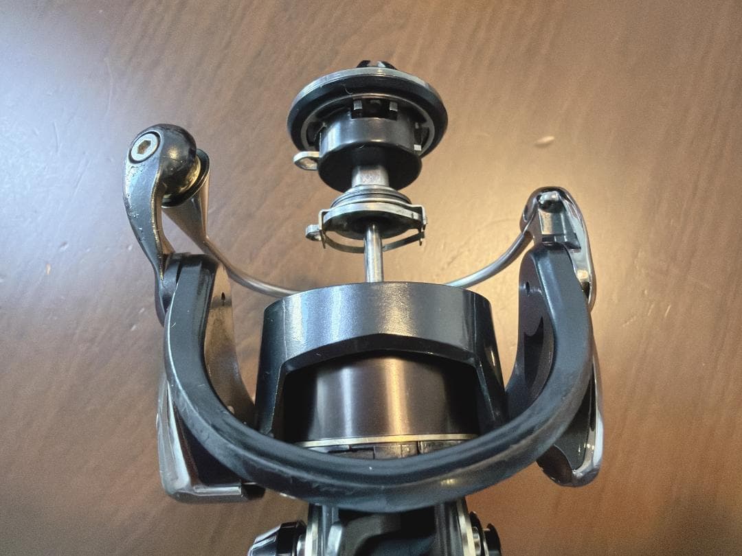 ダイワ 15 イグジスト 2505F-H DAIWA 15 EXIST ボディ