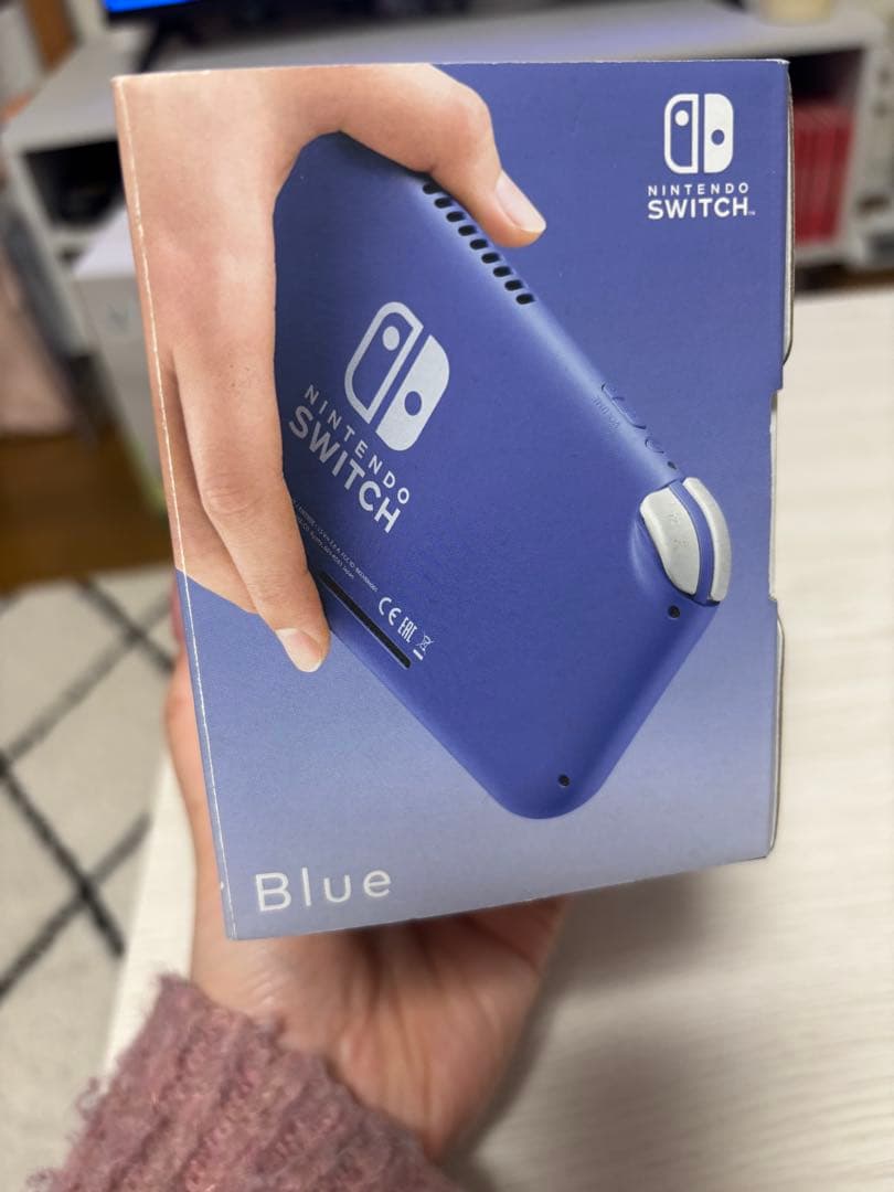 Nintendo Switch Lite ブルー　本体　ハードケース付き