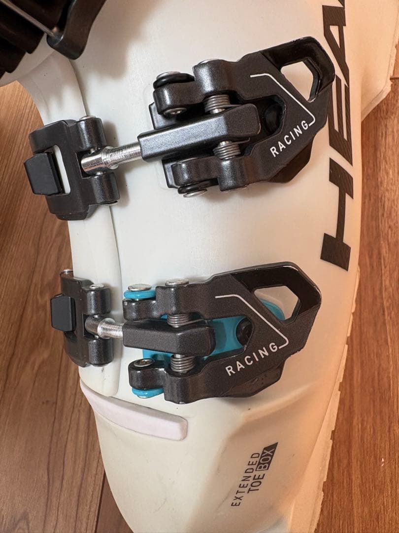 HEAD RAPTOR WCR110スキーブーツ