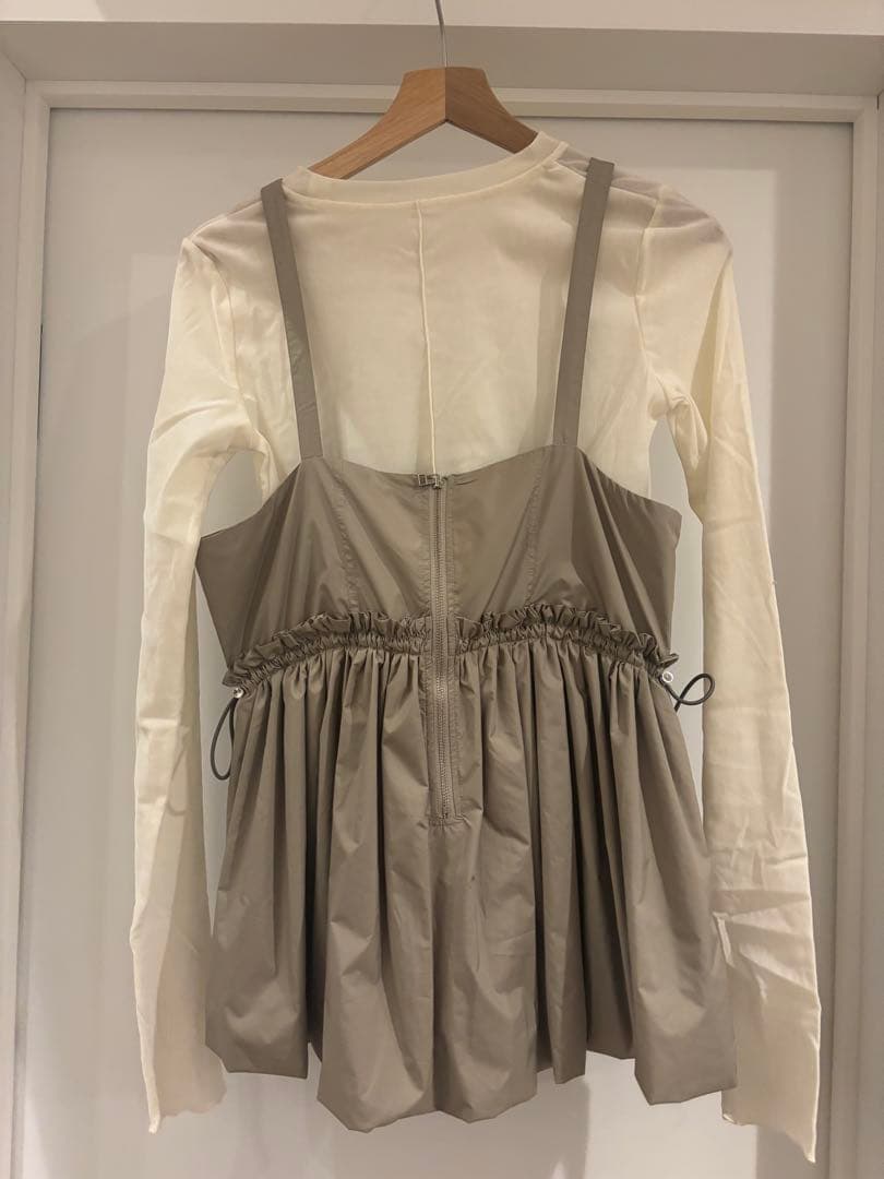 美品　アダムエロペ サスペンダーペプラムジレセットベロアプルオーバー