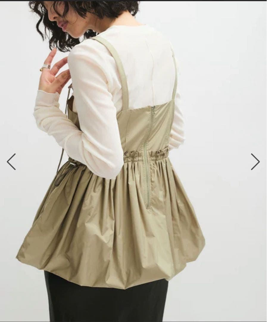 美品　アダムエロペ サスペンダーペプラムジレセットベロアプルオーバー