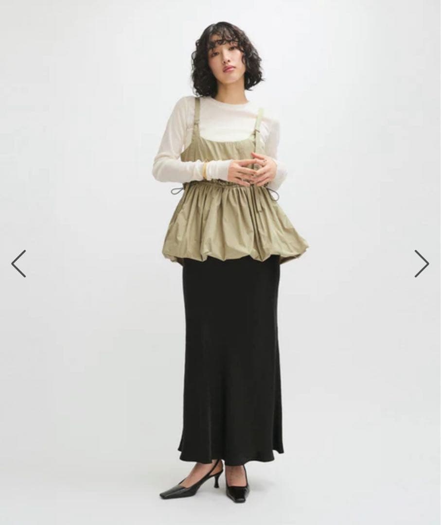 美品　アダムエロペ サスペンダーペプラムジレセットベロアプルオーバー