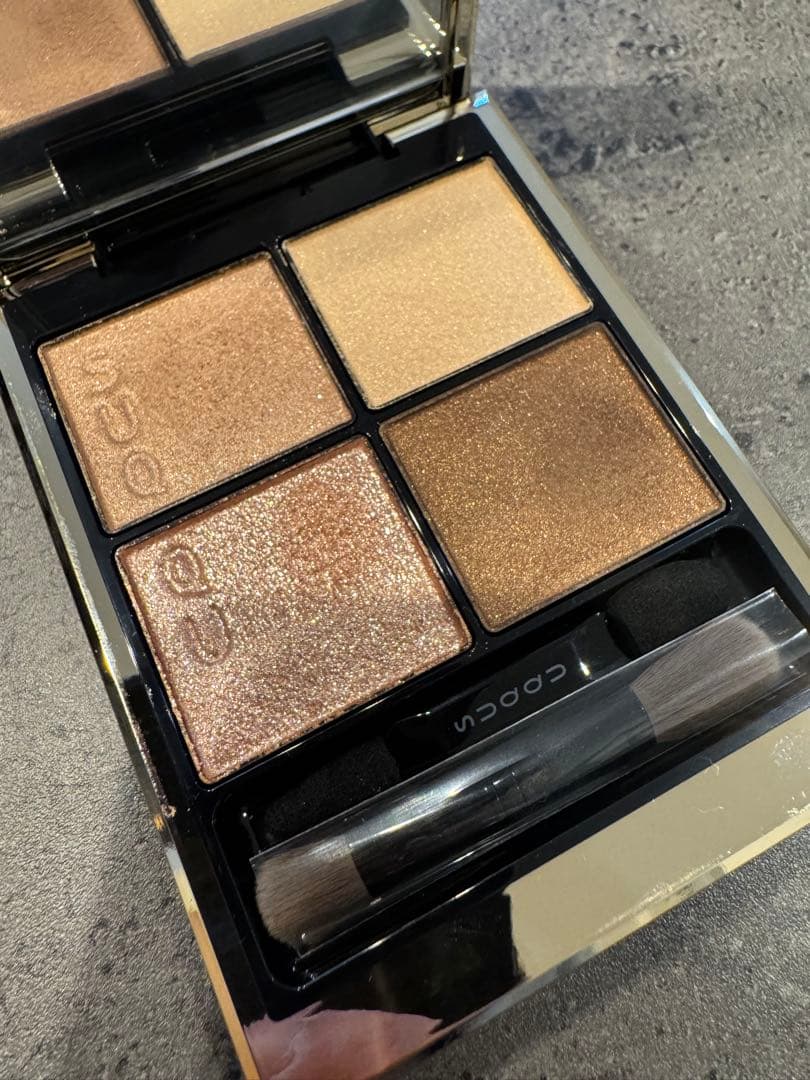 SUQQU スック シグニチャーカラーアイズ 14 夕琥珀⭐︎ブラシ未使用