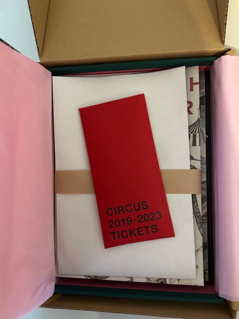 ヒグチユウコ作品集★COLLECTION OF WORKS 2023