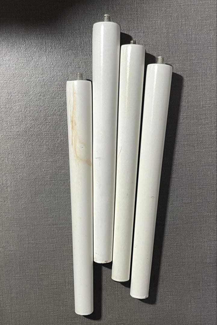 サリュ Salut!★ガラストップテーブル★ホワイト★LOWYA フランフラン系