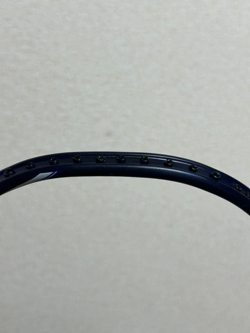 美品　ヨネックスアストロクス100ZZネビー