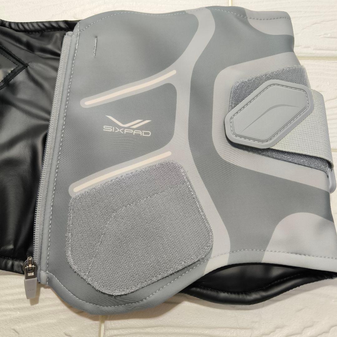 最新型　新品未使用　開封　SIXPAD シックスパッド メディカルコア　Sサイズ