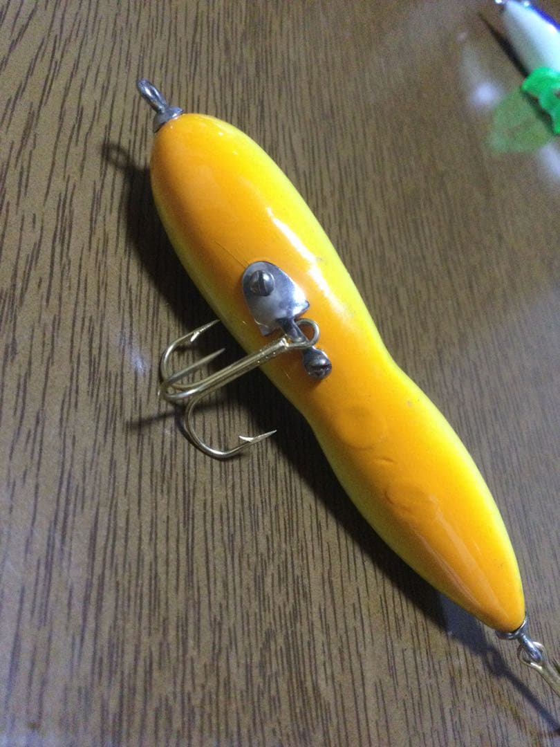 ハトリーズ　トップウォーター　ルアー