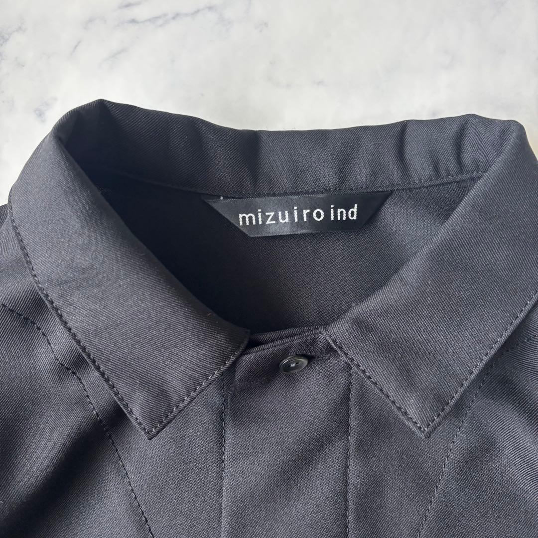 美品　mizuiro ind ペインターライクワンピース ブラック ◆7181