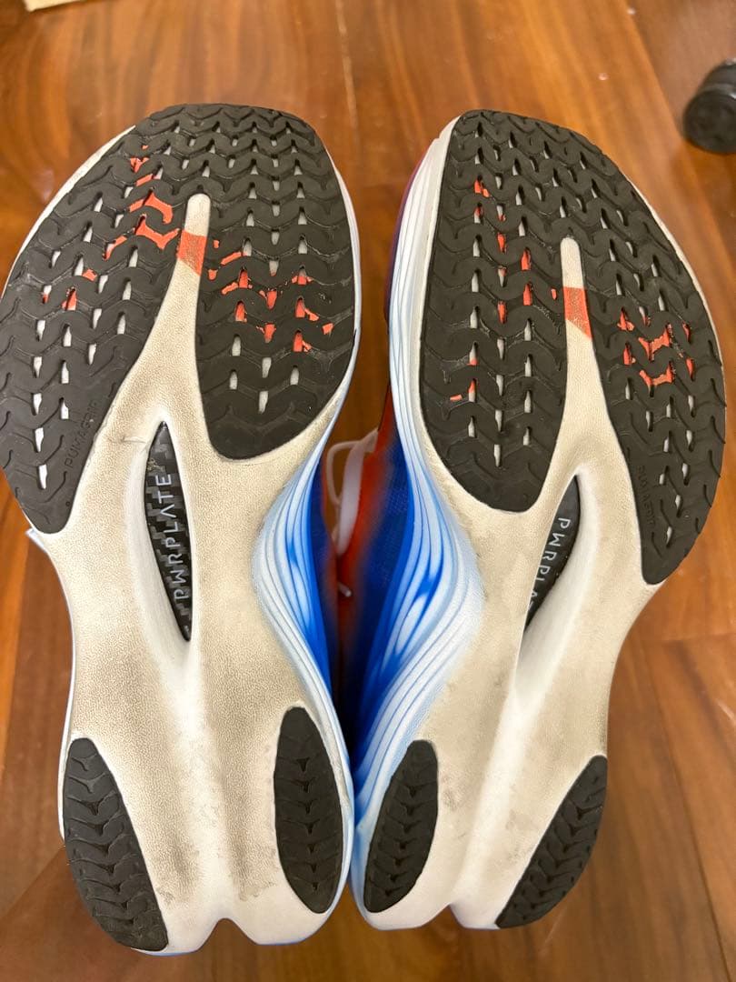 ぼよよん行進中さん専用　プーマ　ディヴィエイト ニトロ エリート3 26.0cm