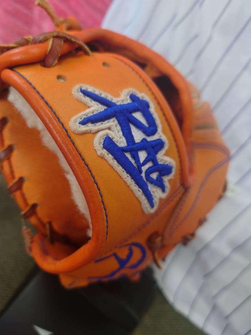 T*君様 NPB ラグデリオン プロ野球選手支給品硬式 グラブ、ミット2点セット