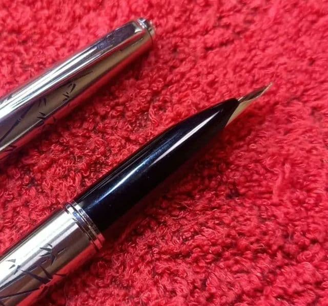 プラチナ万年筆　18K-WG 細字