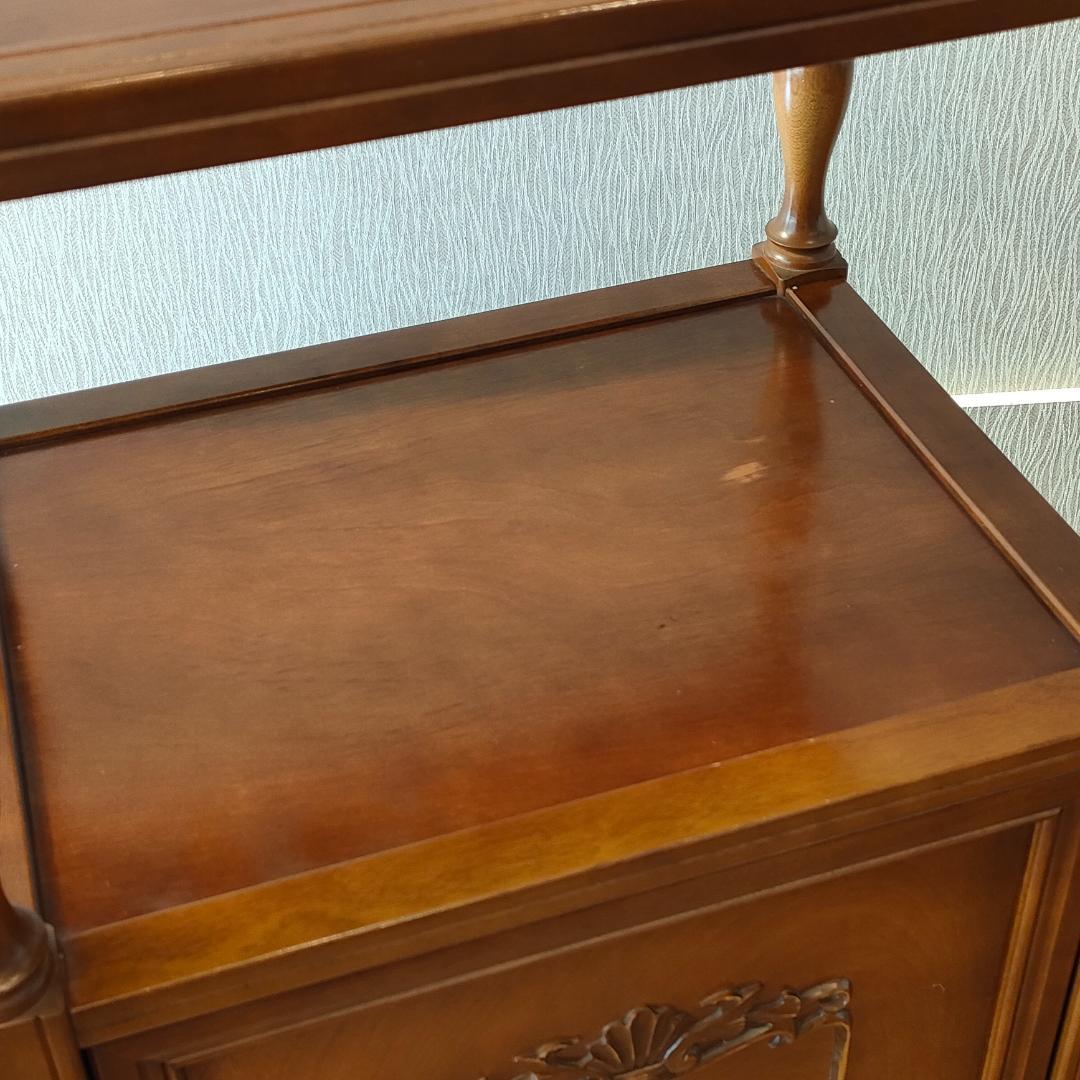 アンティーク　キャビネット　桜材　サイドキャビネット　開き扉