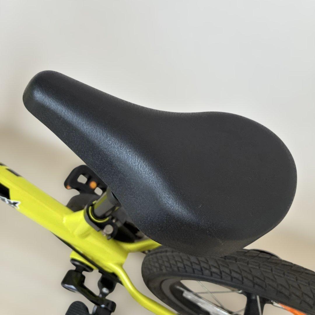 【ちるさん専用】ストライダー14x ライムイエロー　純正スタンド付き