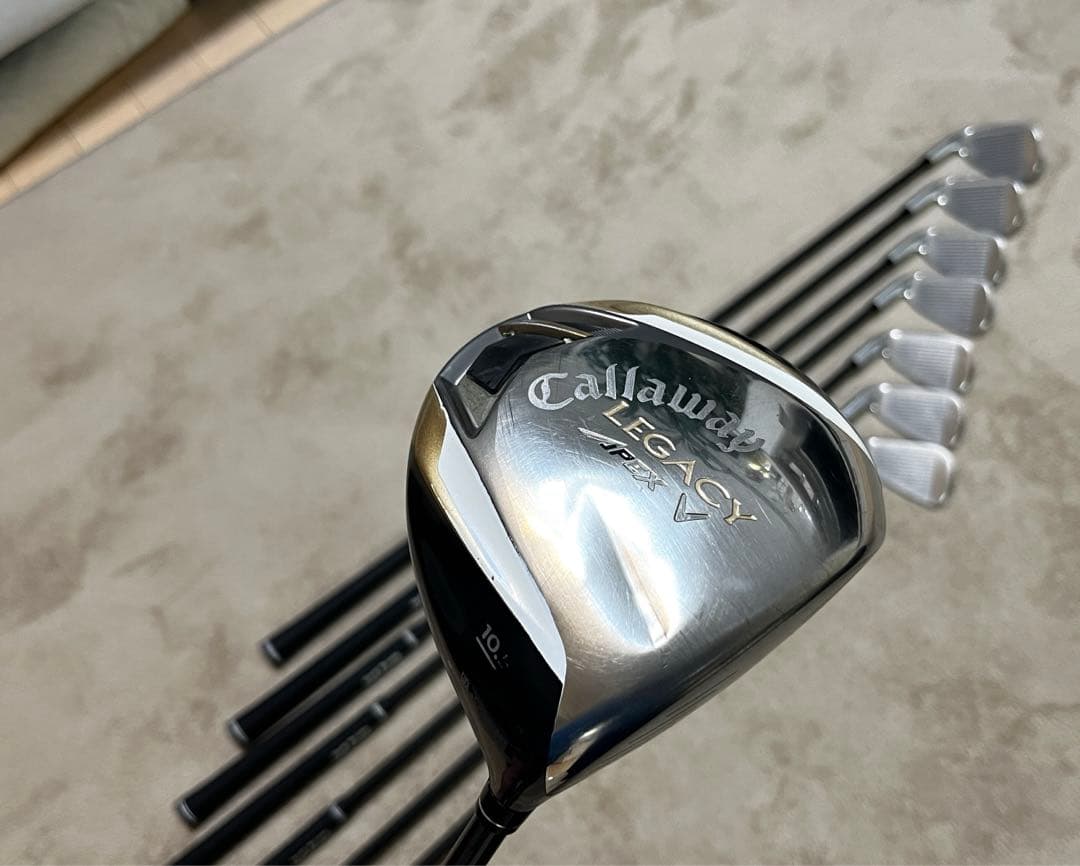 TaylorMade ゴルフバッグ ＆アイアンセット