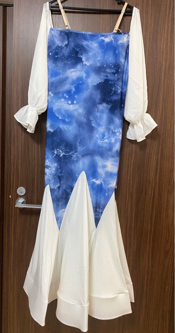 社交ダンス　モダンドレス　ブルー