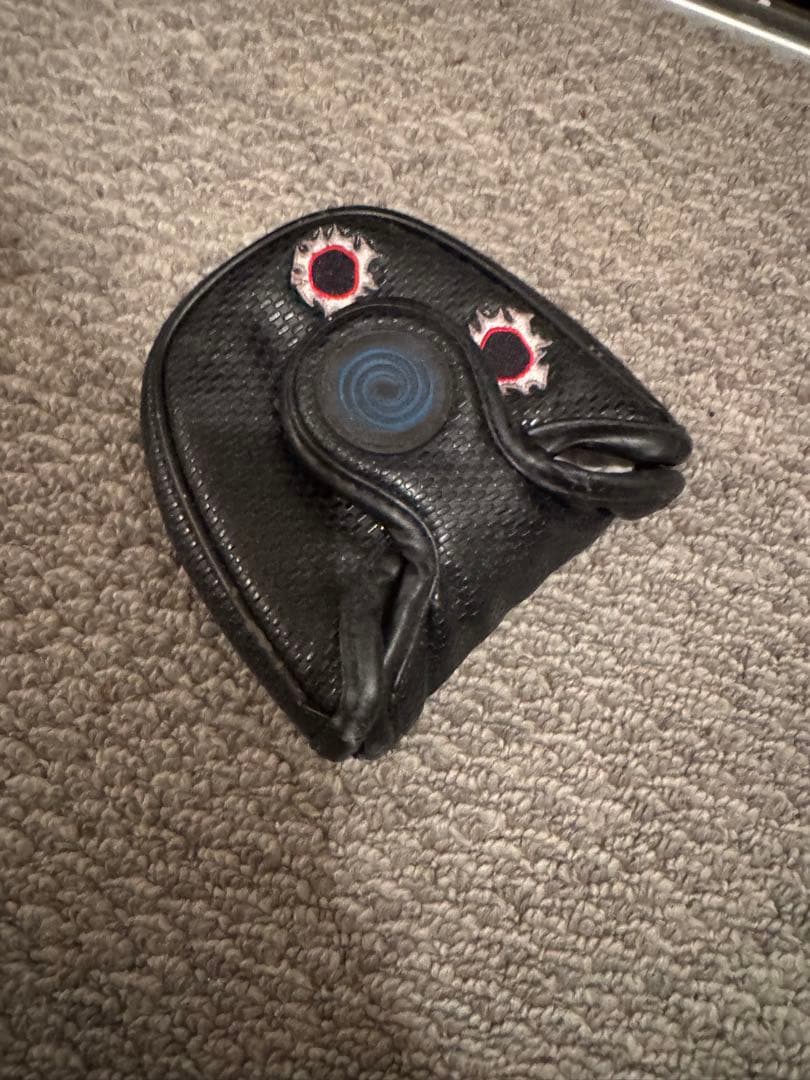 ODYSSEY パター　MARXMAN FANG 33インチ