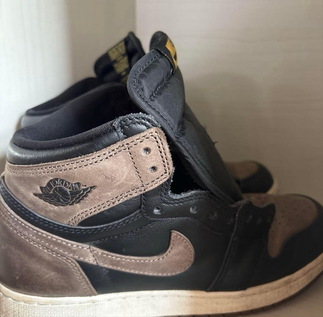 NIKE (ナイキ) エアジョーダン1 レトロ ハイ OG パロミノ ハイカット