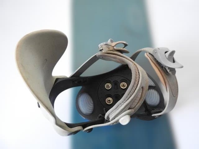 【SALOMON】スノーボードセット 155cm ビンディング付 初心者おすすめ