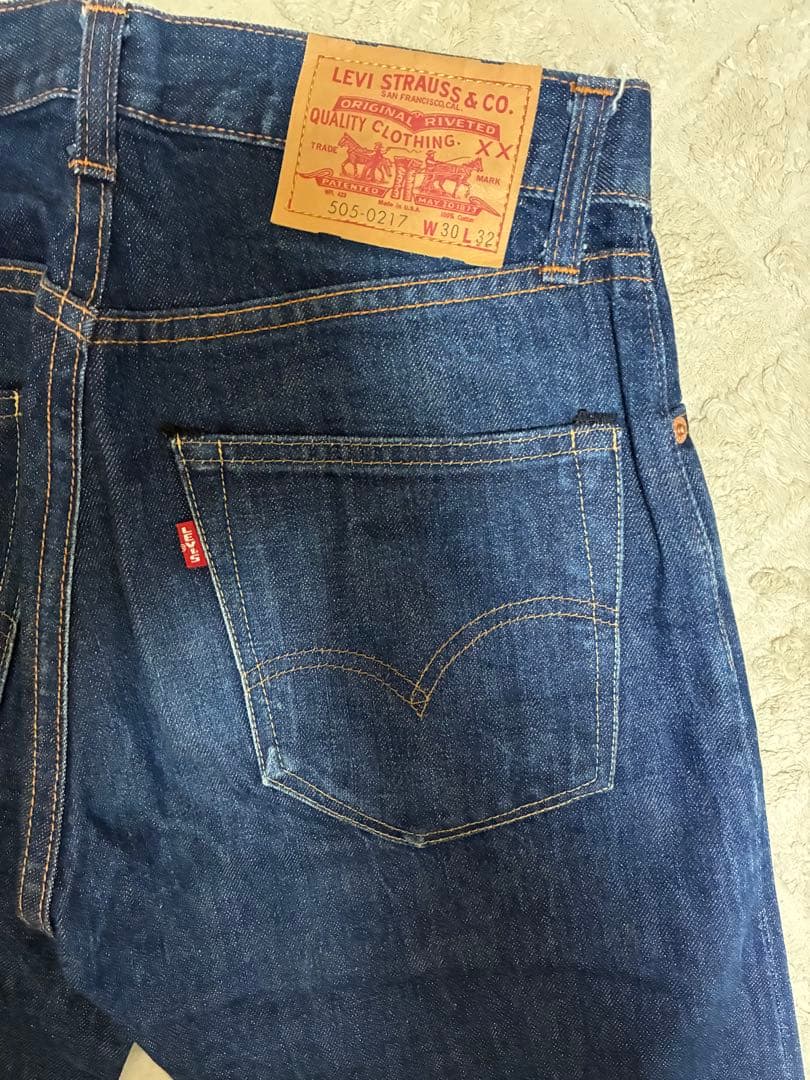 u*7様 Levi's (LVC)505-0217（米国製)