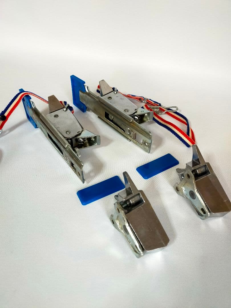 東京トップ　スキービンディング　THUNDER 昭和レトロ　pumanseven