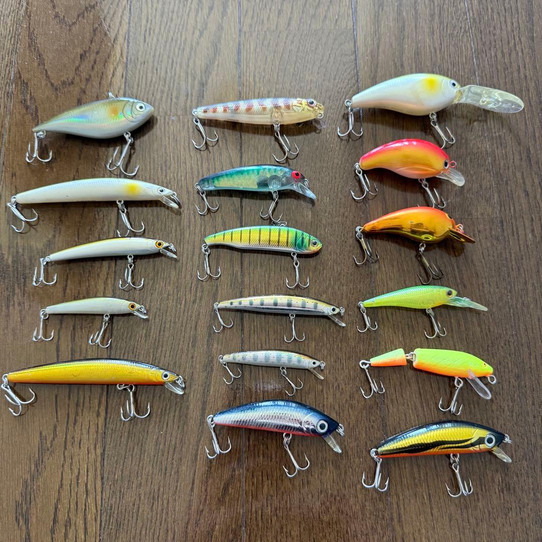 釣具　ルアー　17個まとめ売り