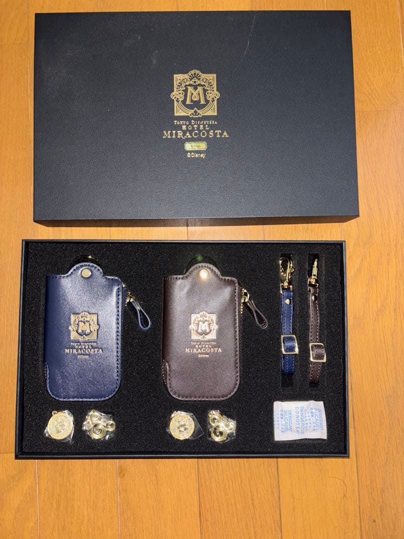 新品　非売品　ミラコスタスイート限定　本革キーケース