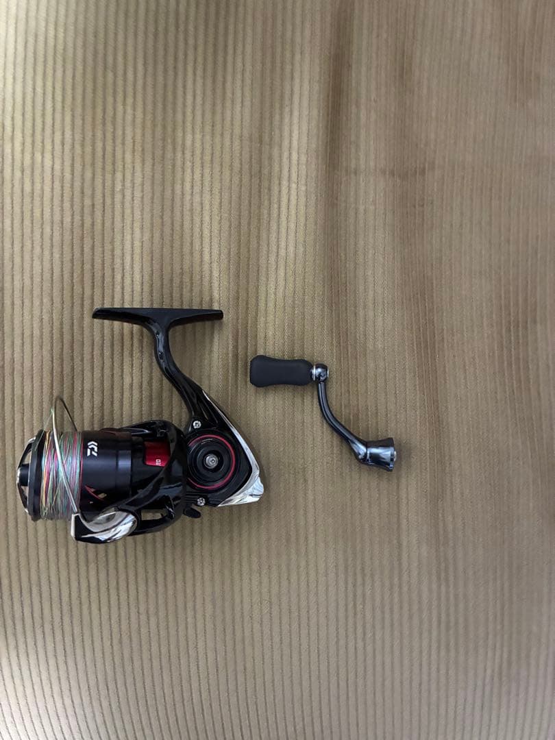 Daiwa スピニングリール 収納ケース付き　月下美人　X LT1000S-P