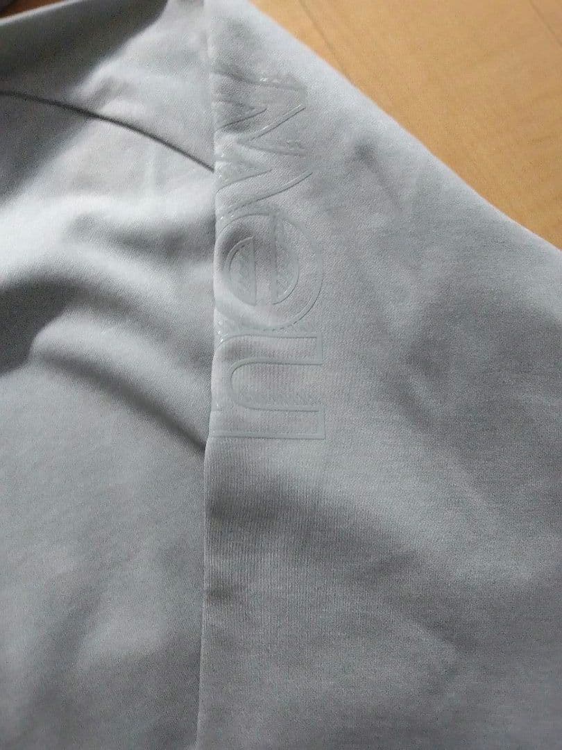 【新品】ニューバランスゴルフ　裏毛ダンボールニット フルジップフーディ サイズ５