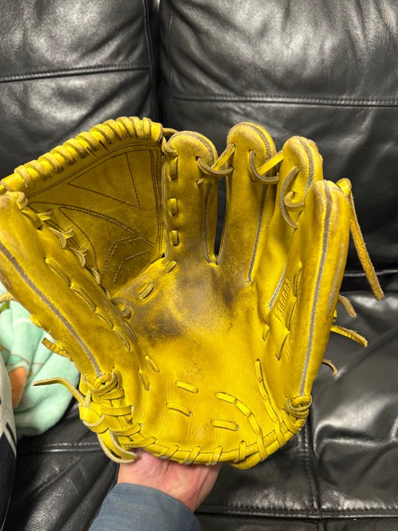 た*う様 Under Armour イエロー 硬式野球グローブ