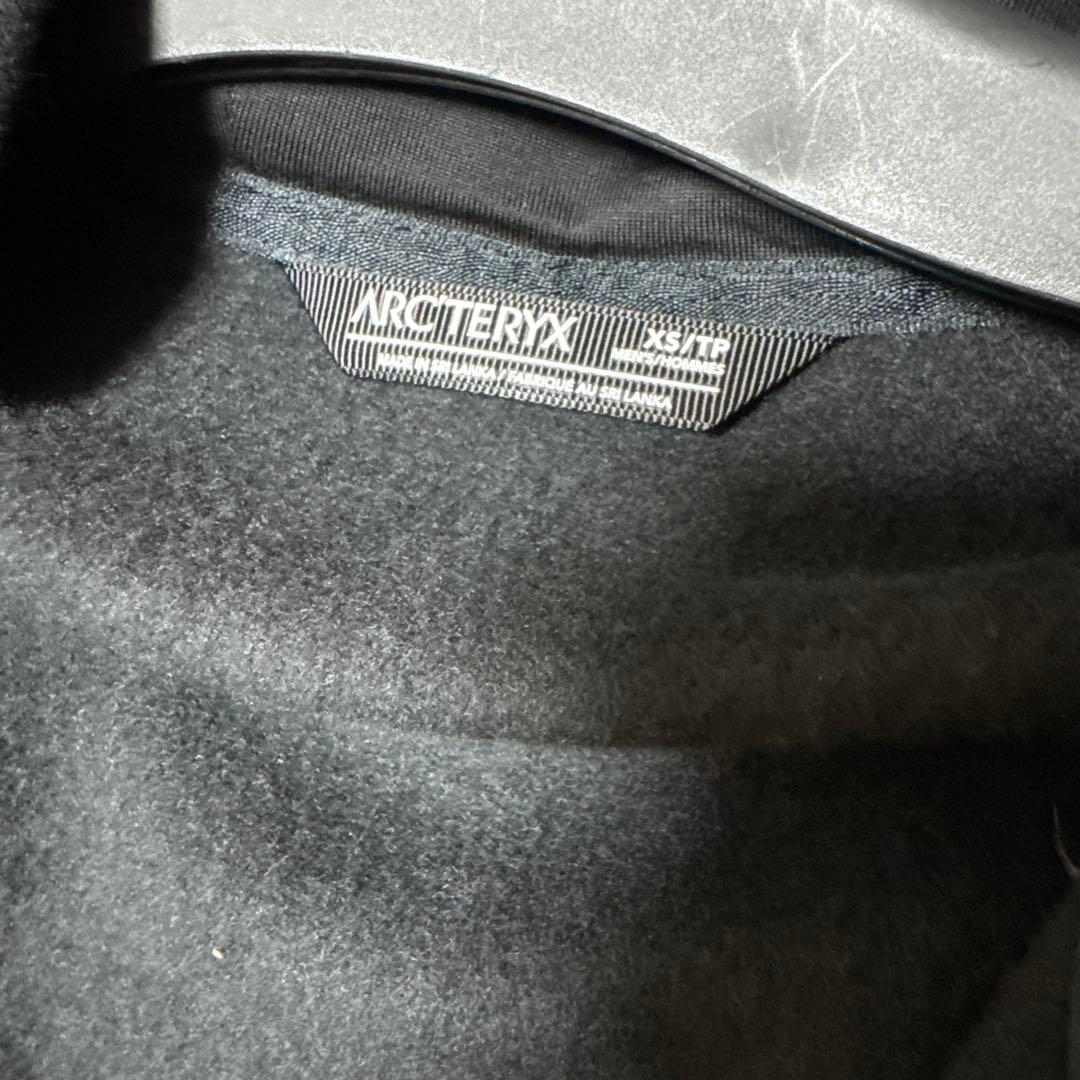 アークテリクス　エンブレムフリースジップパーカー