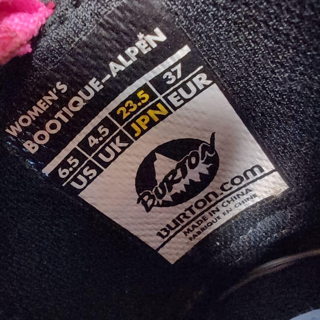 美品 BURTON BOOTIQUE ALPEN 23.5cm ピンク
