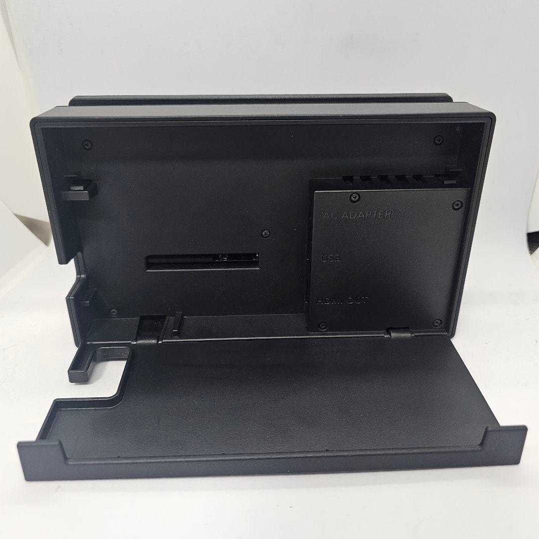 【完品】Nintendo Switch　2021年製 新型機種