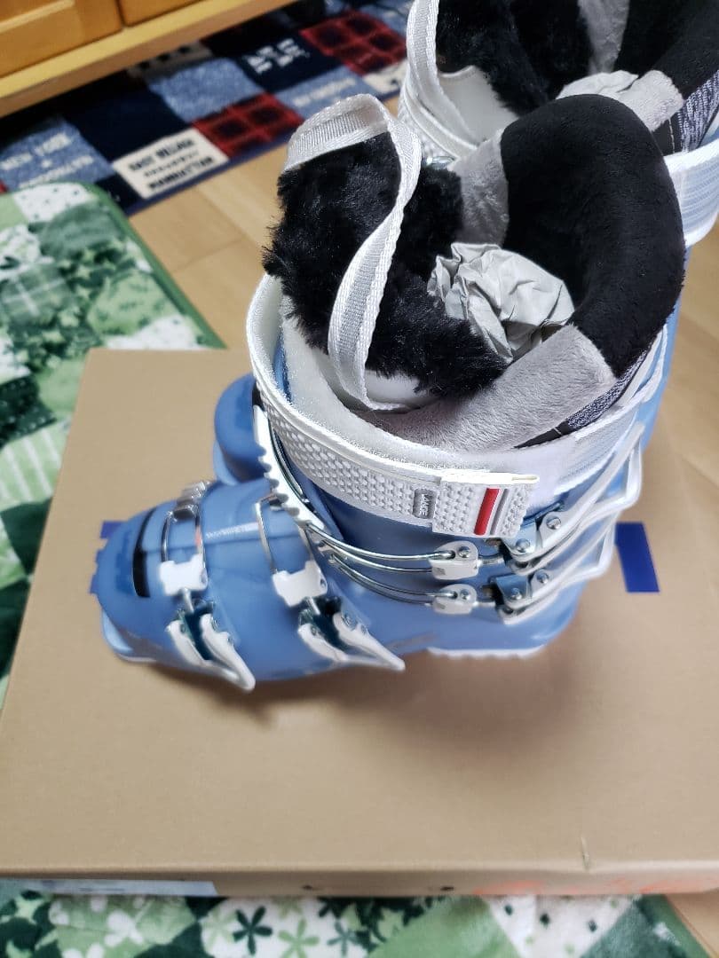 LANGE WOMEN'S LX 70 スキーブーツ (ライトブルー)