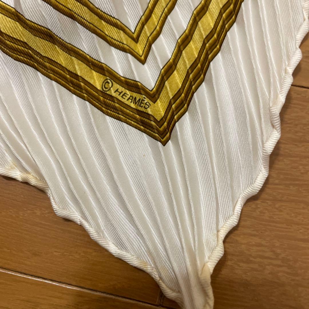 エルメスHERMES カレ　プレセ　箱付