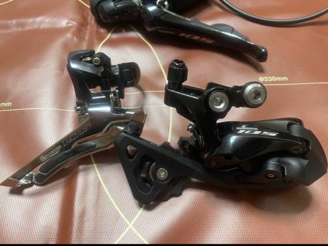 ほぼ美品 シマノ105 油圧ディスクコンポセット+ アルテグラ前後ブレーキ付き