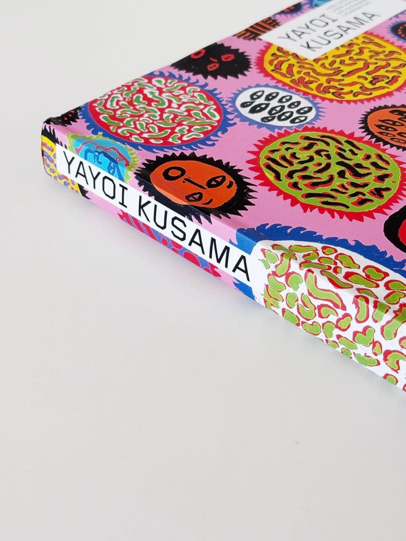 新品 Phaidon Yayoi Kusama デザインブック 草間彌生 本