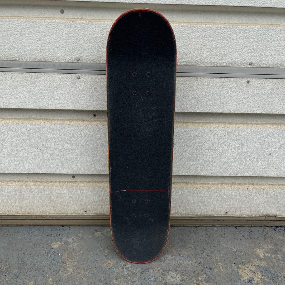 スケートボード LURKVILLE SKATEBOARDS