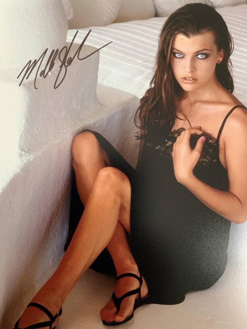 バイオハザード アリス ミラジョボビッチ フィギュア