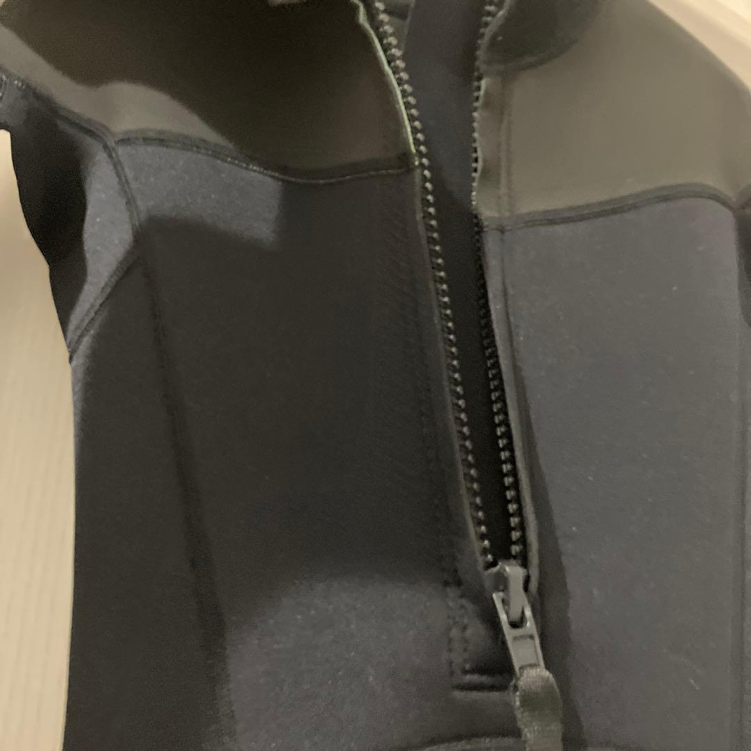 クイックシルバー QUIKSILVER　キッズ用ウェットスーツ　140㎝