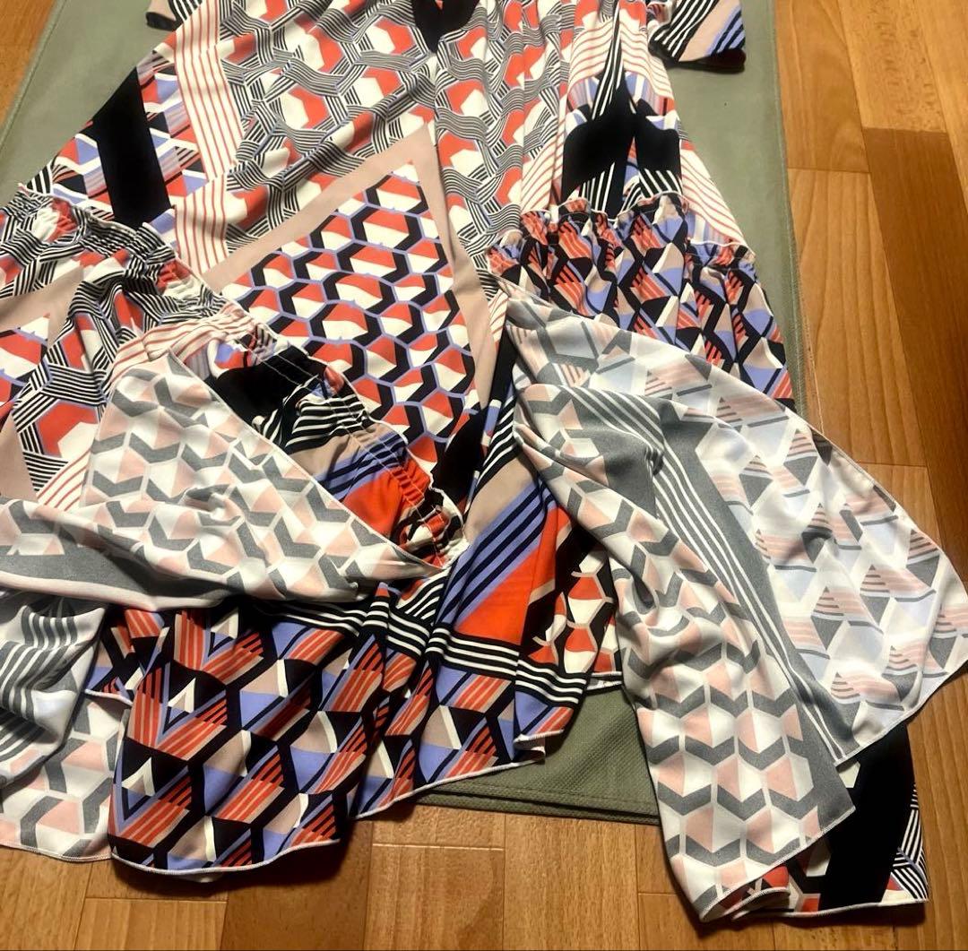 CORCOVADO リボンタイロングワンピース 幾何学柄 総柄 マルチカラー