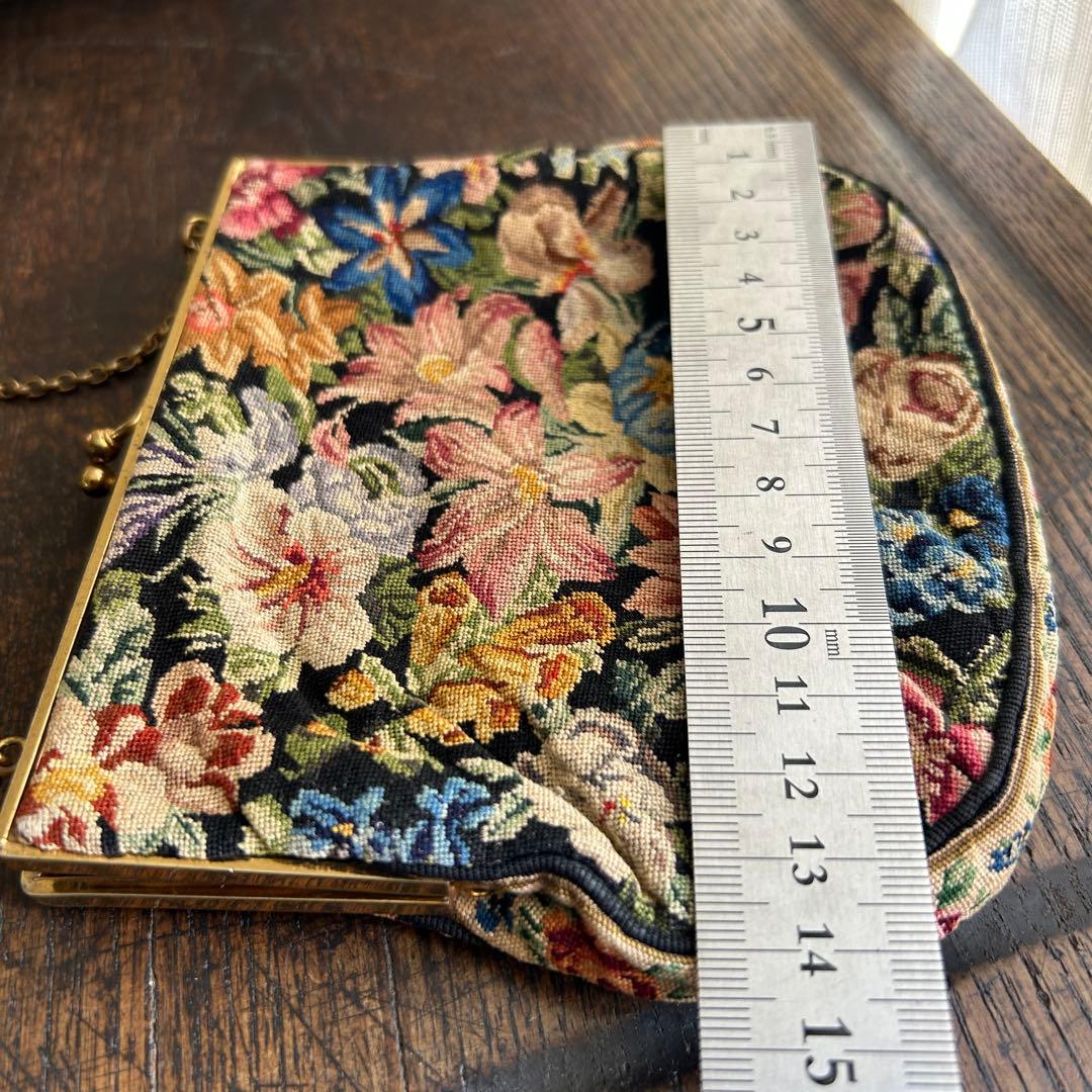 欧州アンティーク　繊細ゴブランの小さなバッグ