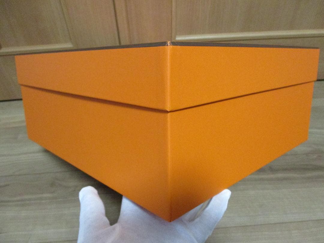 エルメス空箱 34cm x 38cm x 15.5cm(ガーデンパーティー30)