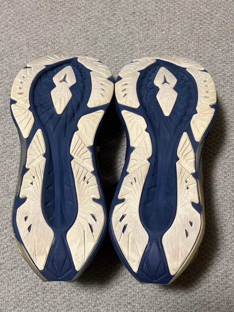 NOVA BLAST4 PLATINUM 27.5センチ