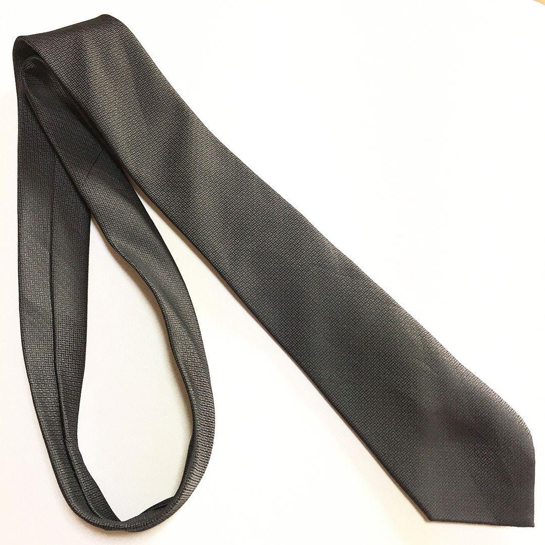 未使用級 エルメス HERMES ネクタイ シルク ブラック 総柄 H柄