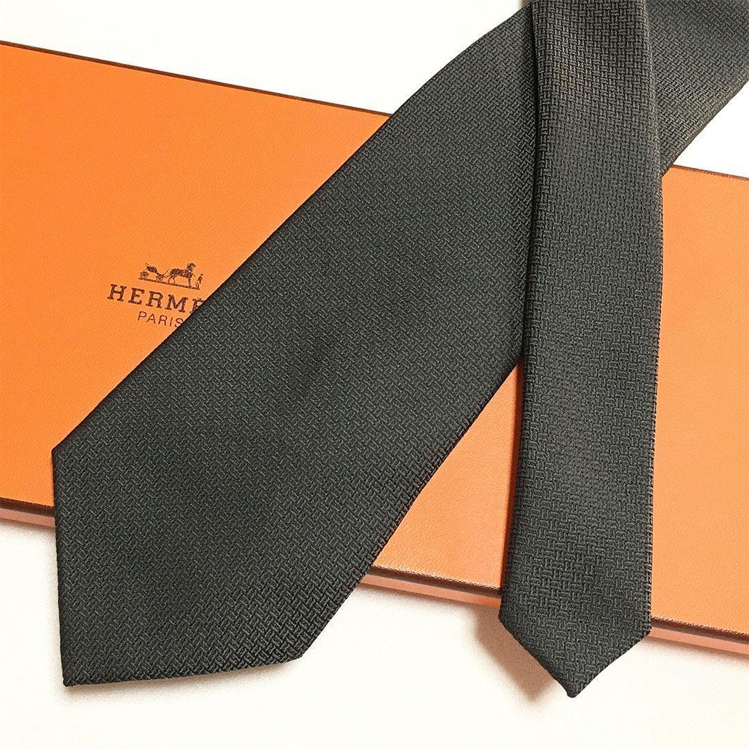 未使用級 エルメス HERMES ネクタイ シルク ブラック 総柄 H柄