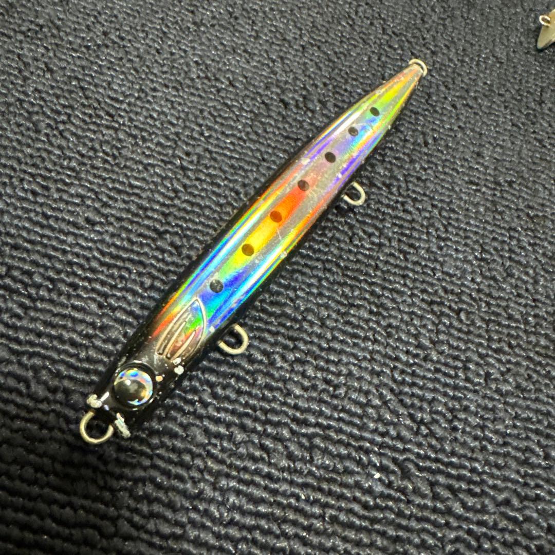 一流ブランドミノー、ペンシル、ポッパー　シーバスヒラメ青物ルアー 12個セット